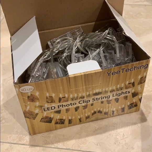 Yeeteching String Lights with Clips - Picture 2 of 2